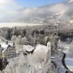 Schloss Prielau & Restaurants