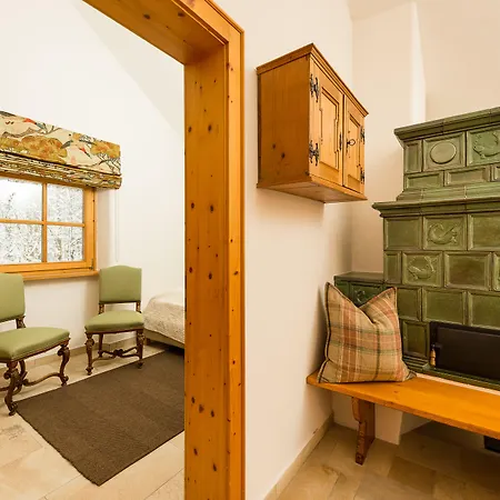 Schloss Prielau & Restaurants מלון