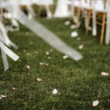 Schloss Prielau & Restaurants מלון 4*