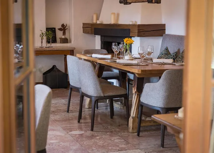 Hotel Schloss Prielau & Restaurants 4*