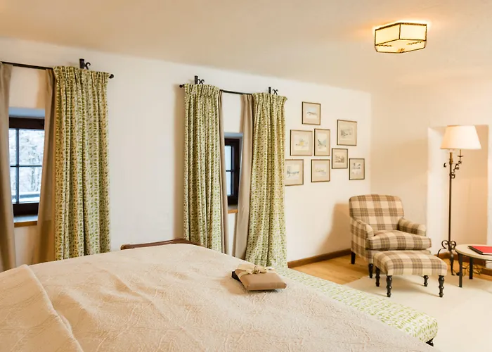 Otel Schloss Prielau & Restaurants 4*