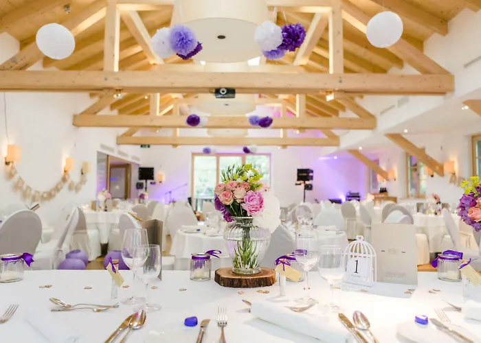 Schloss Prielau & Restaurants Otel 4*