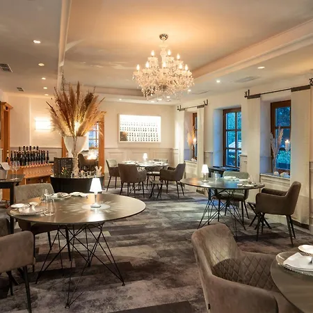 Schloss Prielau & Restaurants