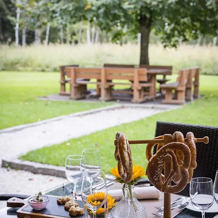 Hotel Schloss Prielau & Restaurants Zell am See