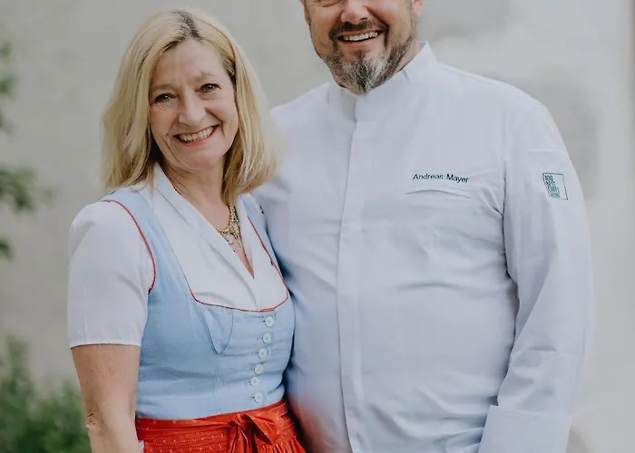 Schloss Prielau & Restaurants 4*